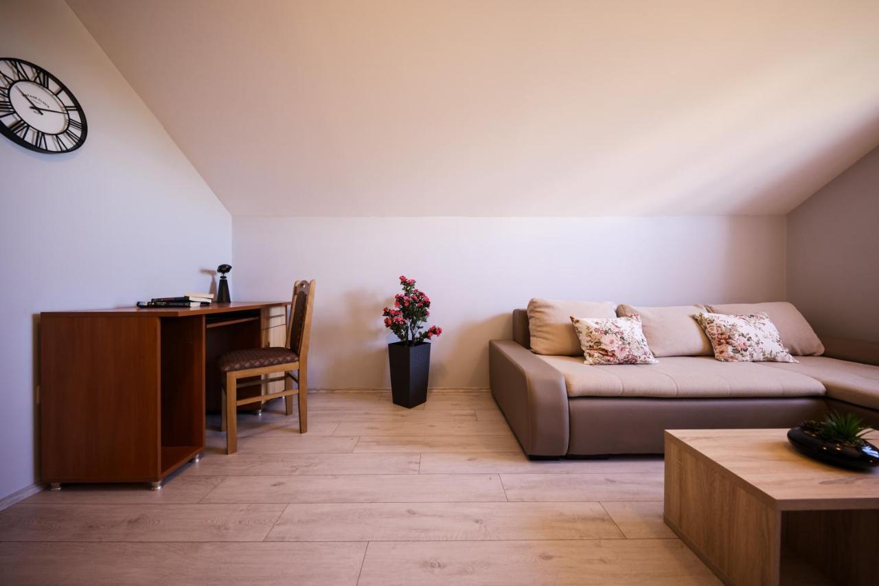 Apartment Ruza Sukošan Eksteriør bilde