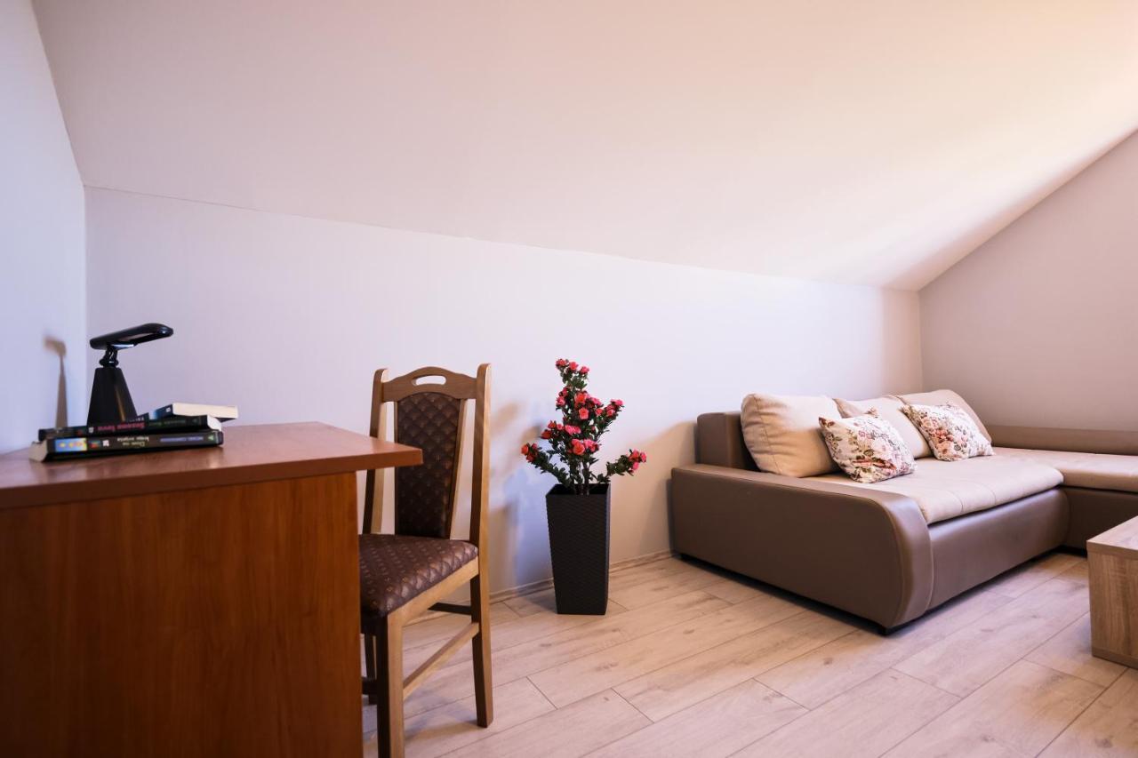Apartment Ruza Sukošan Eksteriør bilde